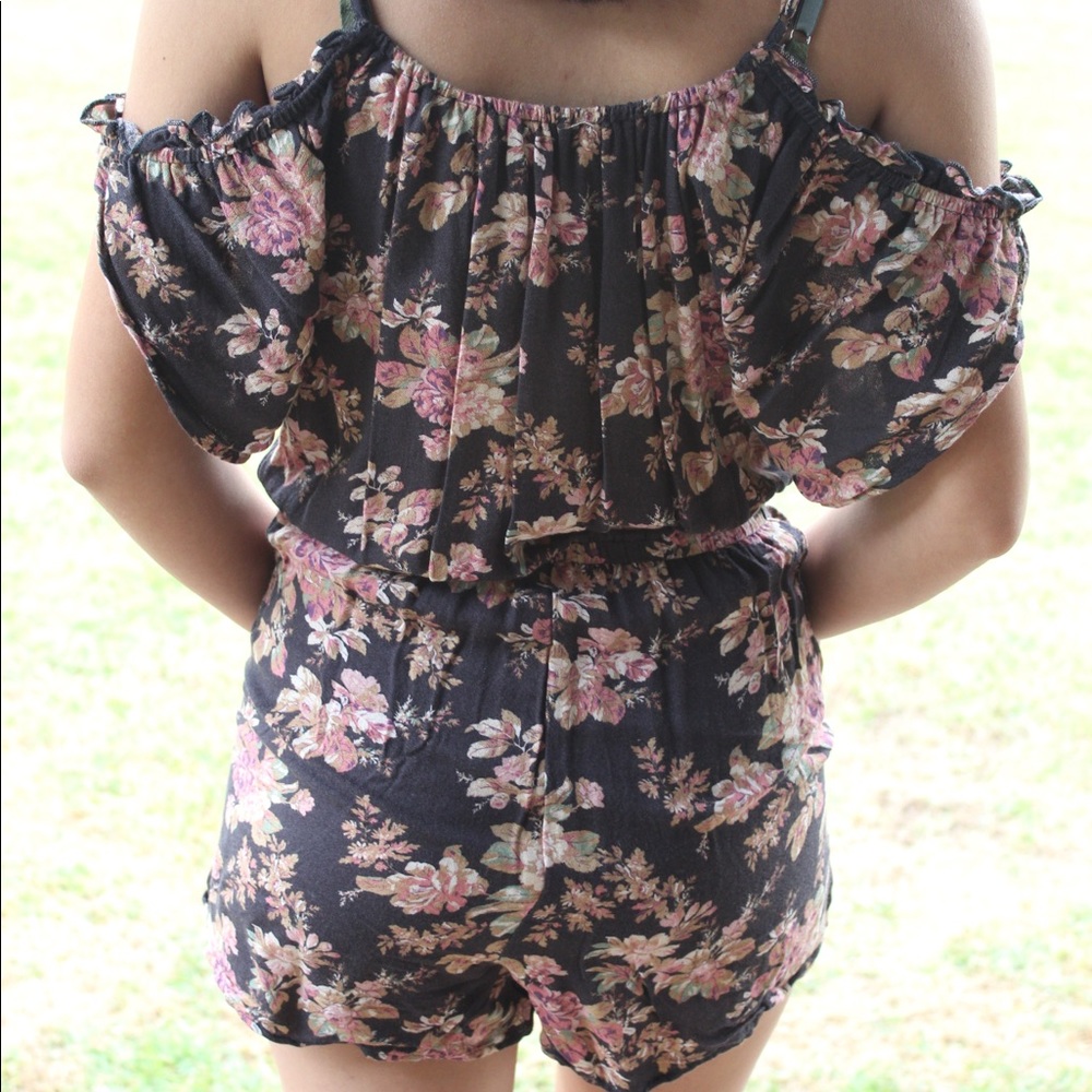Romper - image 2
